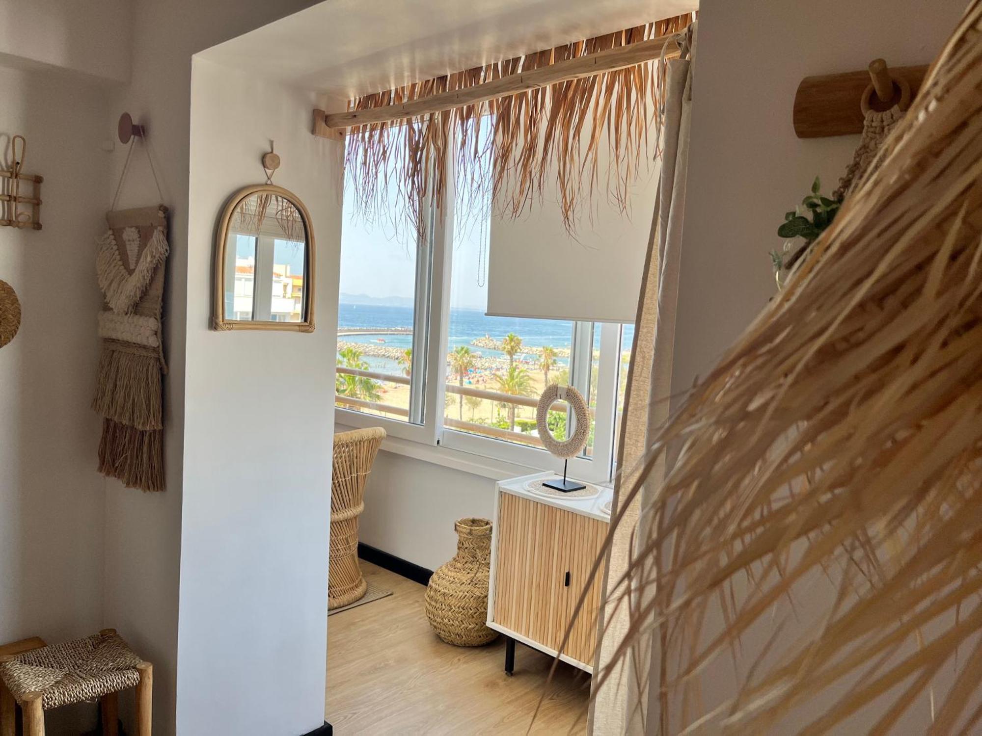 L'Appart-Rosas Boheme Chic, Au Bord De La Mer Roses Exterior foto